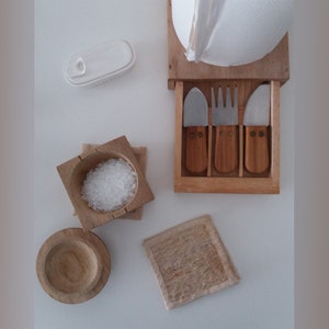 Salt Box, Salt Shaker, in ecological wood, Danish design from the 90s, excellent Gift Idea!