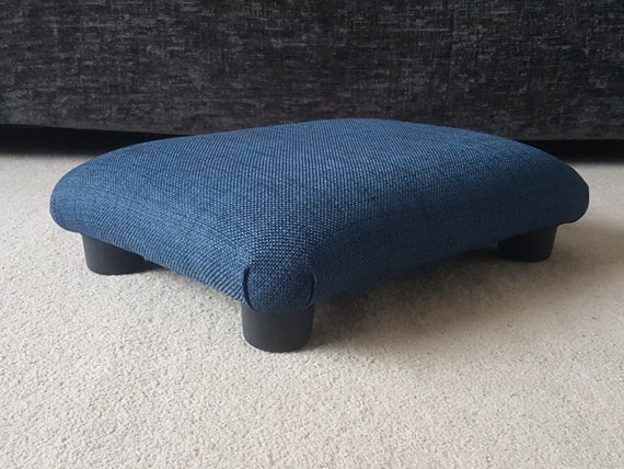 Small Under Desk Multicolour 9-10 Cm Footstool With BUTTON / Small