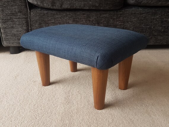 Small Under Desk Multicolour 9-10 Cm Footstool With BUTTON / Small