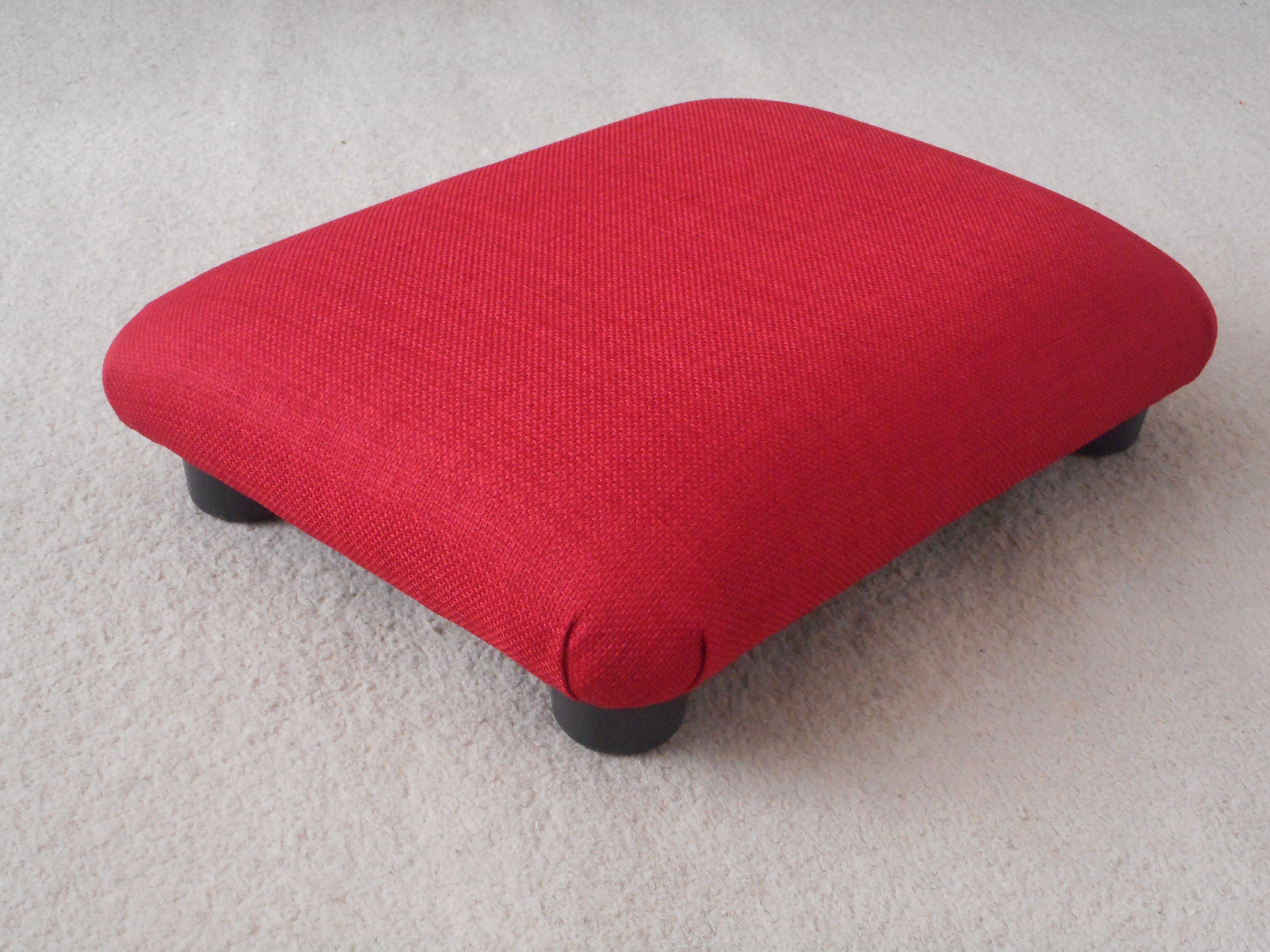 Small Under Desk Plain Footstool Multicolour / 9-10 Cm Small Footstool / 4  Upholstered Foot Stool for Mum Dad / Handmade Footrest Bed Step 