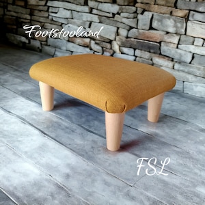 Small Under Desk Footstool with Wooden Legs - Home Office Essential for Comfort and Support FSL