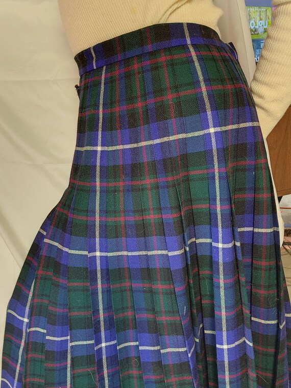 Vintage 1980s Burrberrys plaid wool skirt with me… - image 6