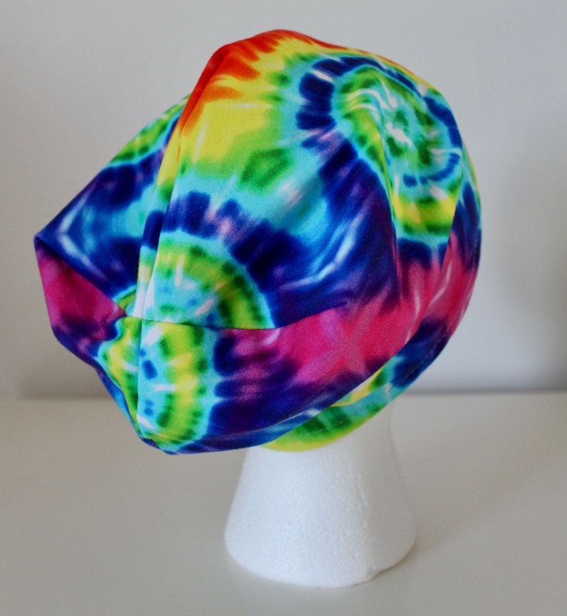 Men Woman Teen Kid Toddler Baby Girl Boy Unisex Reversible Rainbow Tie-Dye Print with Heathered Grey Slouchy Beanie Hat
