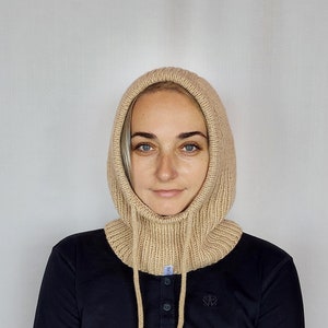 Warm Knitted Women Hood, Wool Hood, Women Wool Scarf, Cowl hood, Winter Beige Scarf, Balaclava for women, Ribbed knit hood