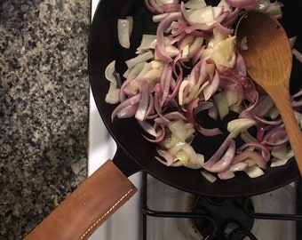 Gusseisen Pfanne Griff Halter Lederbezug