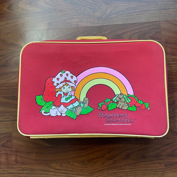 Vintage Strawberry Shortcake Suitcase 1981 by Adam Joseph Industries