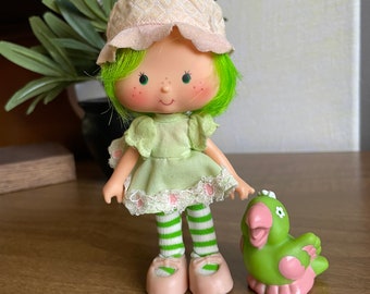 Lime Chiffon with Parfait Parrot- Vintage Strawberry Shortcake Friend - Kenner 1980s