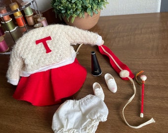 Tammy - Tenue de pom-pom girl - #9131-4 - Idéal pour la famille Tammy - Vêtements de poupée tendance des années 60