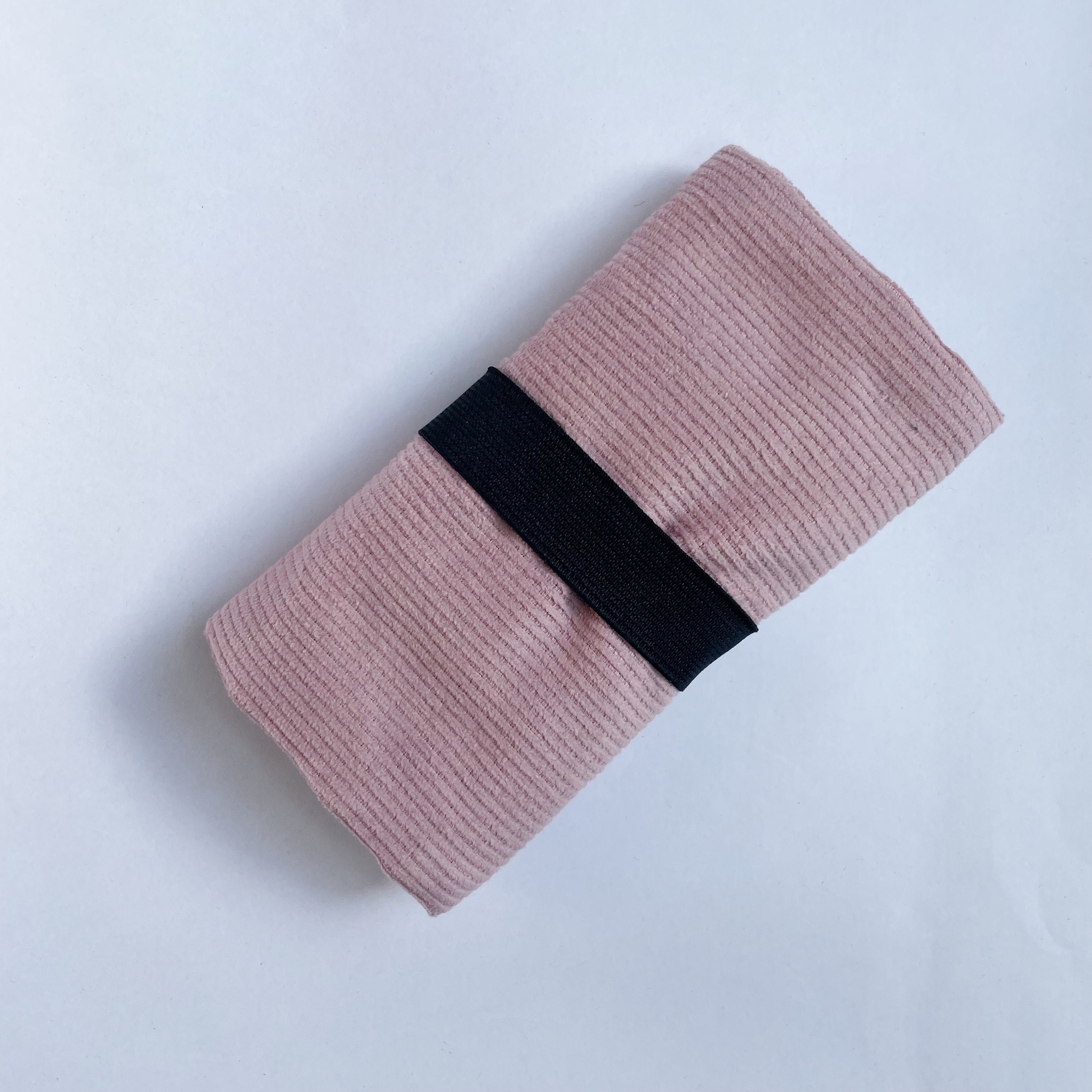 red tobacco pouch Amazon.com: Opaeroo Retro PU Leather Tobacco Pouch Case Bag Cigarette  Smoking Paper Tips Holder Wallet Bags Rolling Tool Red : Health & Household