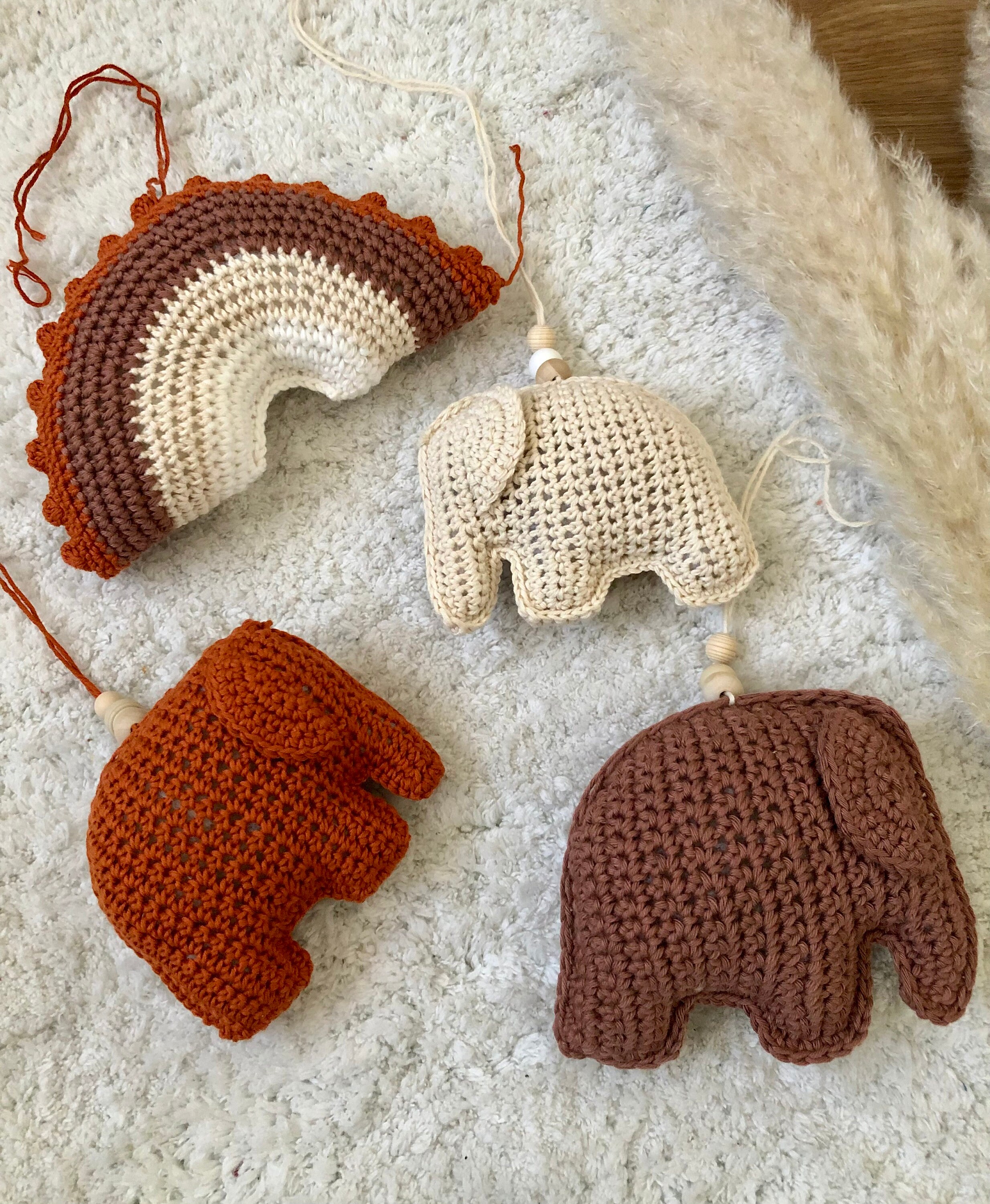 Petites Décorations Enfant Éléphants/Décoration Chambre Au Crochet Arc-En-Ciel à Suspendre
