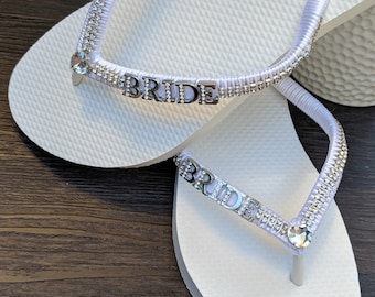Chanclas de novia, chanclas de boda con pedrería, sandalias, regalo para boda, despedida de soltera, hechas a mano en EE. UU.