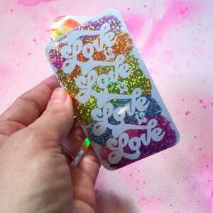 Caro tesoro L'amore è amore adesivo olografico / L'amore è amore Adesivi / Adesivi arcobaleno / Adesivi olografici / Adesivo colorato