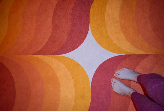70s boho star and wave area rug | 70s rugs | 70s rainbow rug | 70s boho nursery decor | retro 70s rugs | orange 70s rugs | warm toned rug