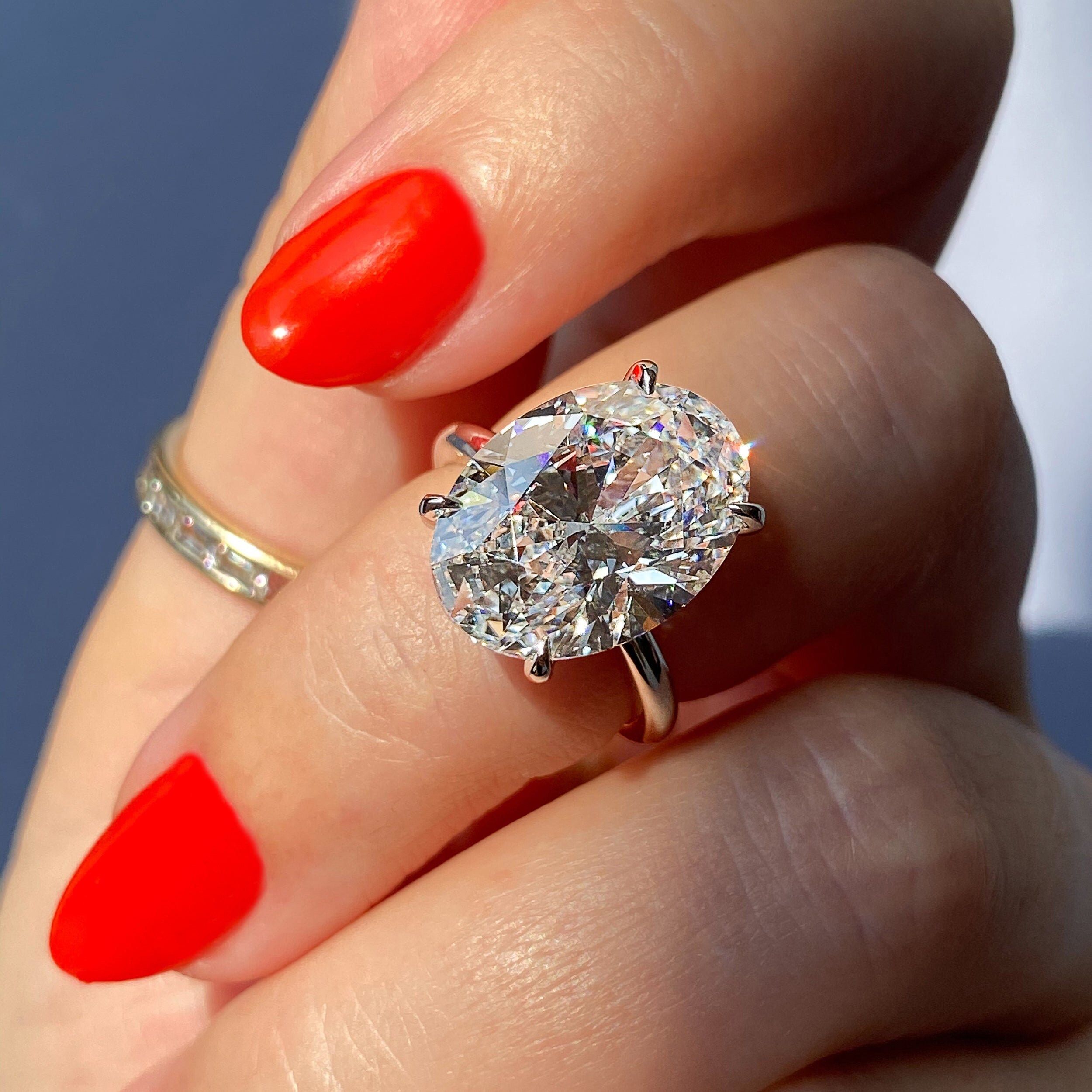 Oval Diamond Wedding Ring 14K 