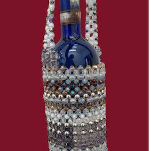 Handmade Beaded Wine Bottle Bag – Elegant Luxury Gift