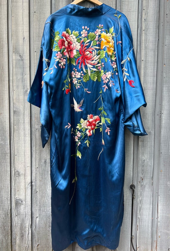 Vintage 30s 40s Japanese Embroidered Kimono hand e