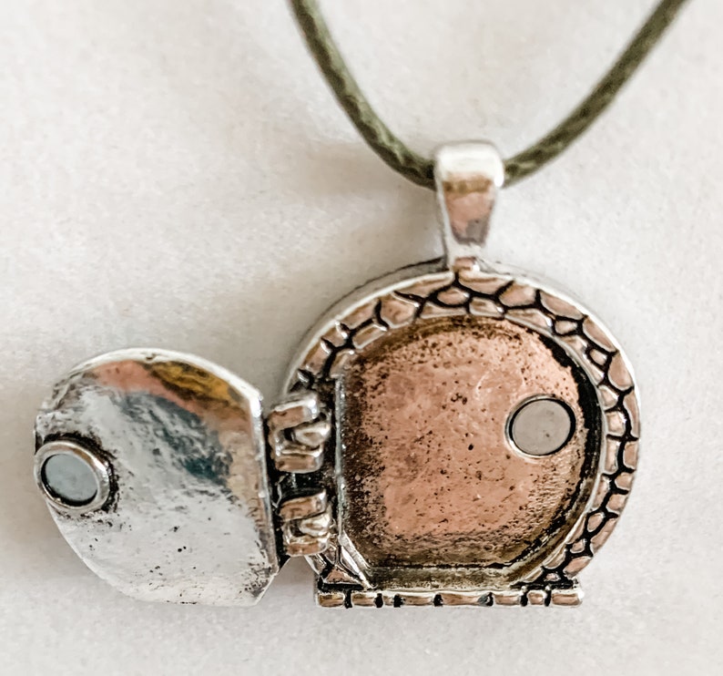 Hobbit Fairy Door Wish Locket