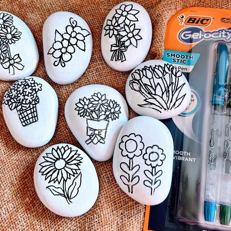 Painted Rocks Flowers - Etsy