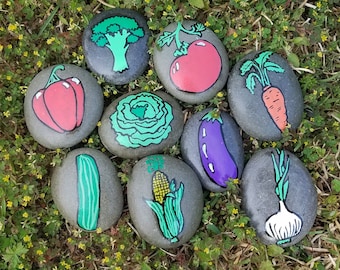 Hand-painted Vegetable Garden Stones | Vegetable markers | Garden markers | Painted rocks | Perfect gift for gardener | Gardener gift