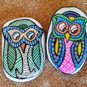 Painted Owl rock | Owl rock art | Colorful painted rock owls | Colorful Owl art | stone owls|perfect for Owl lovers| Stone Owl |gift for mom