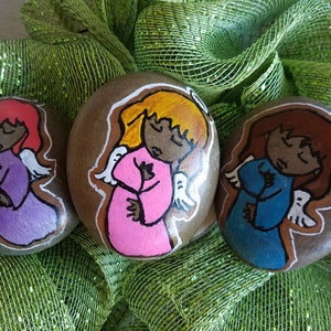 Hand-Crafted  Rock Art | Indoor & Outdoor  Angel Accent Piece | Perfect Gift for Family | Unique Hand-Painted Table Decor