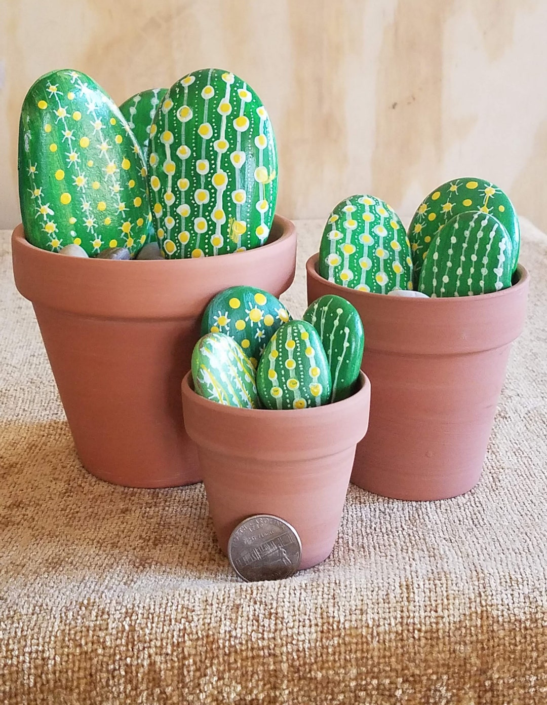 50+ painted rocks that look like succulents & cacti - I Love