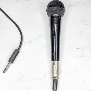 Microfono dinamico unidirezionale vintage Megastar DM903 con impedenza nero