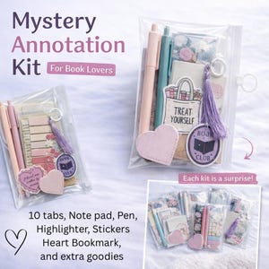 Puede incluir: Un letrero de madera rústica con el texto "Welcome to our home" en letras blancas. El letrero presenta un acabado envejecido y un diseño sencillo y acogedor, perfecto para un porche o entrada.