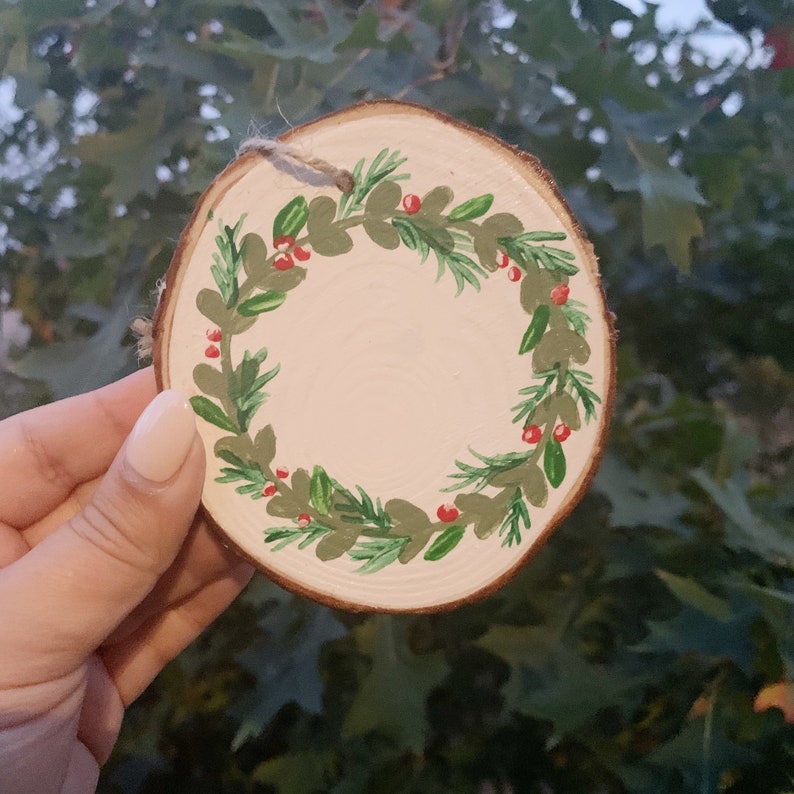 Holiday Wreath Christmas Ornament Wood Slice