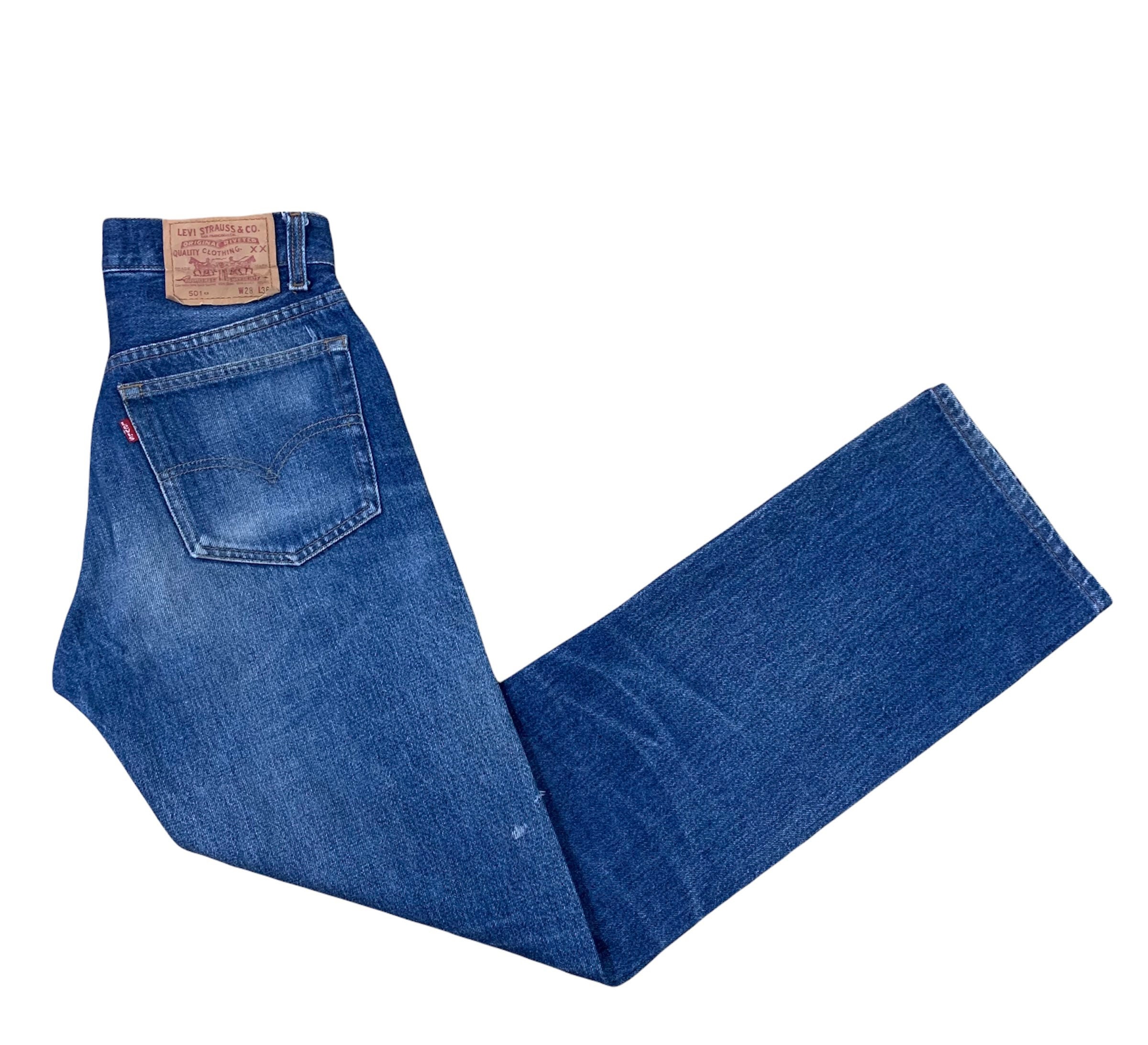 cool hipster Vintage 80s levis 501 W24 W25 L30.5 levis USA Kleding Gender-neutrale kleding volwassenen Jeans retro ultra hoogbouw hoge taille levis voor vrouwen Mooie jeans 
