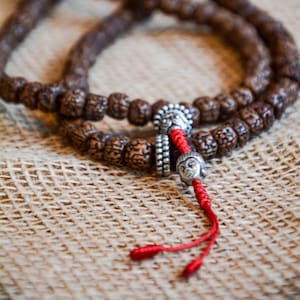 Wooden Bead Mala With Buddha