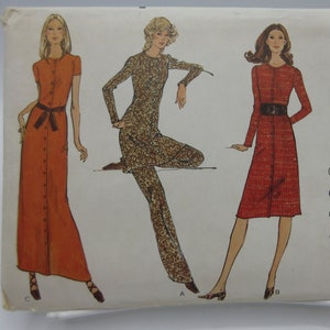 Vogue Very Easy Knit Pants Top & Dress Size 12 Bust 34&quot; Uncut Factory Folded 1970s
