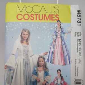 Cosplay Renaissance Gown Costume Pattern McCall&#39;s Misses S - XL Pattern Princess Gown 4 Styles, New and Uncut