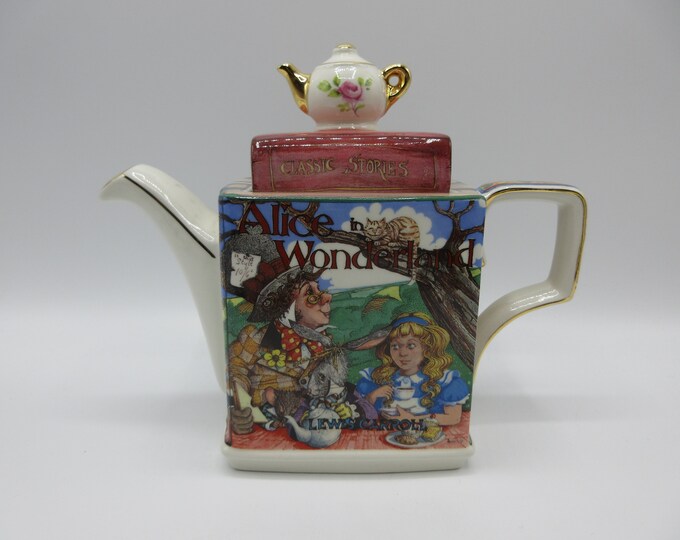 Sadler Alice in Wonderland Teapot From the Classic Stories Library
