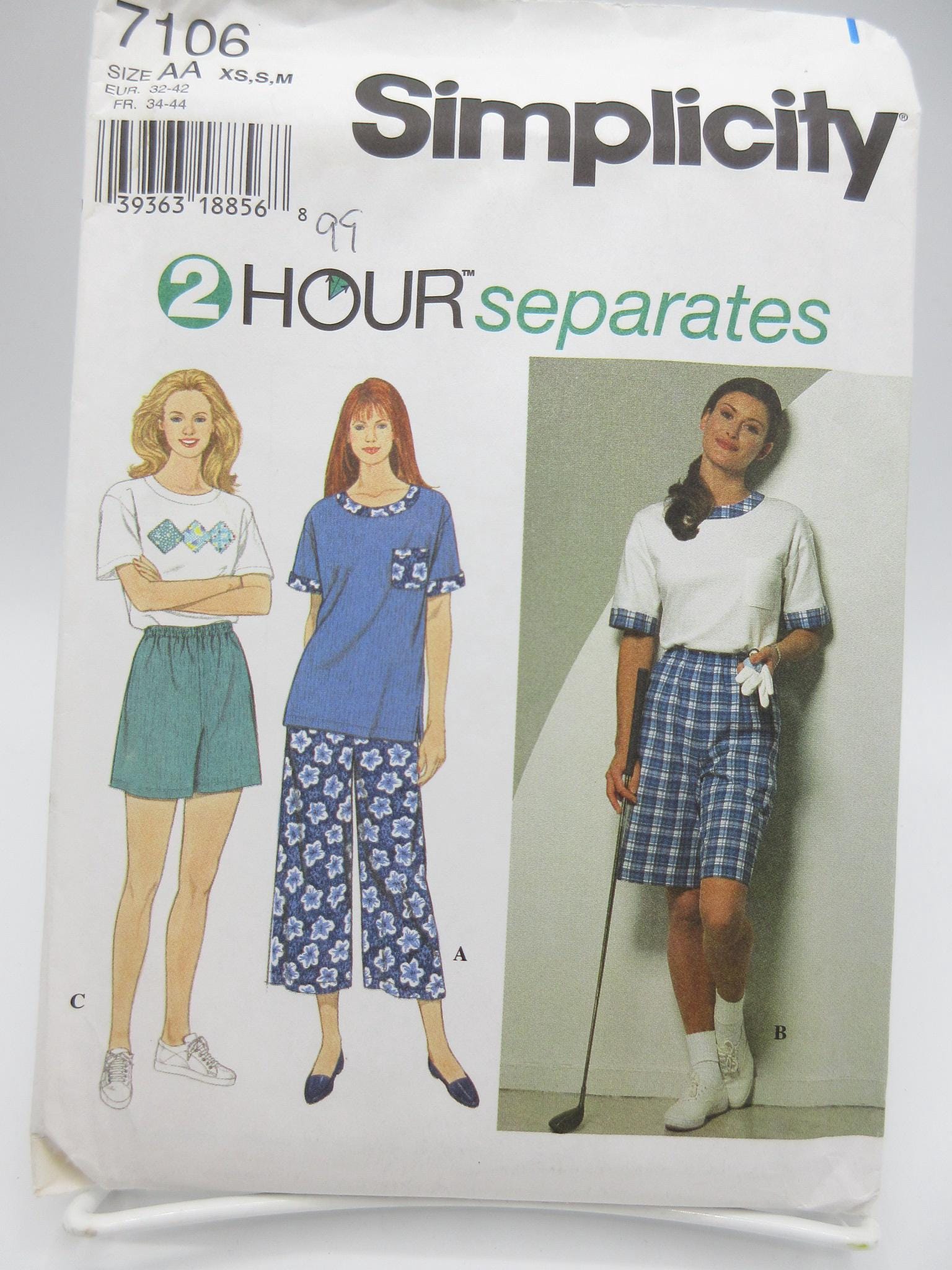 Simplicity 2 Hour Summer Shorts, Crop Pants and Coordinated Top Sizes Xs S M Bust 30.5" to 38 Uncut FF Simplicity 7106