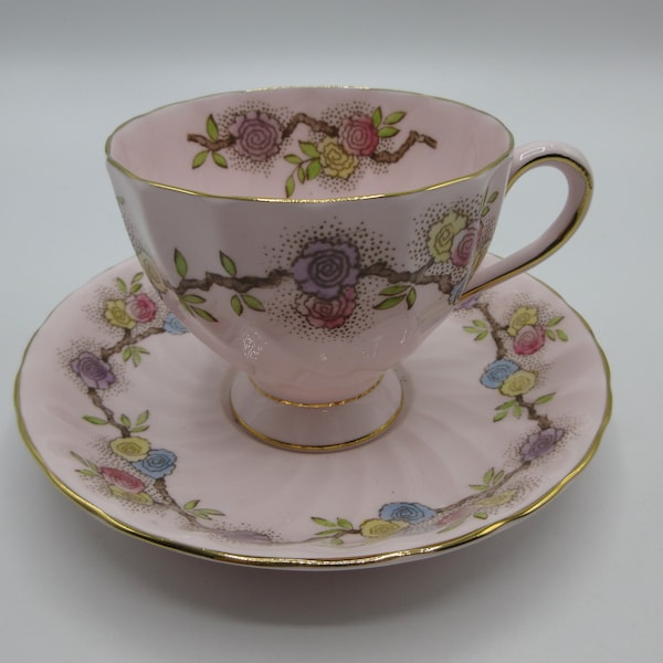 Tuscan Pink Teacup and Saucer 1930s Style Flowers Made 1947 – 50s Vintage Gift Condition