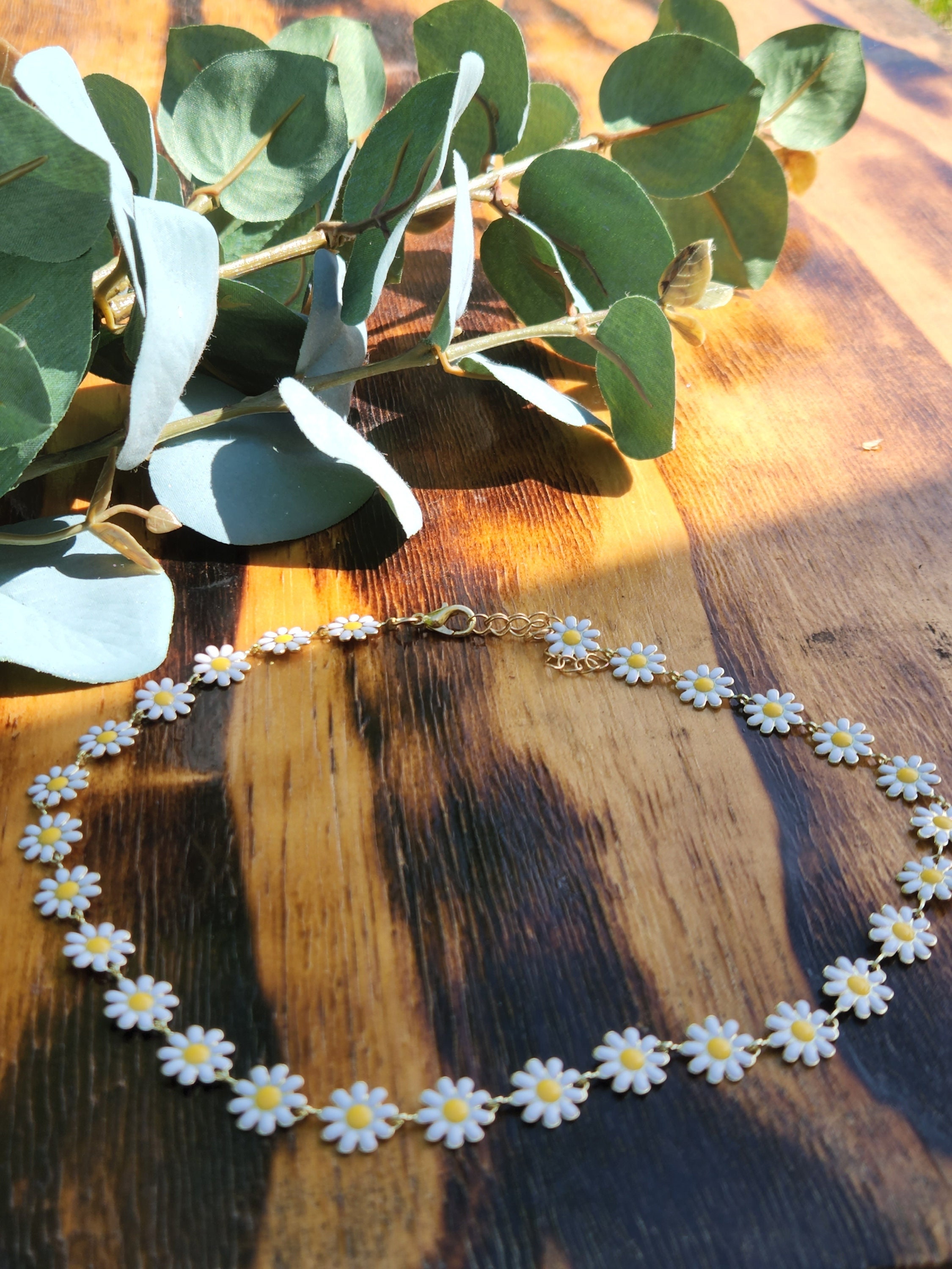 Original Hippie - Daisy Flower Choker Necklace