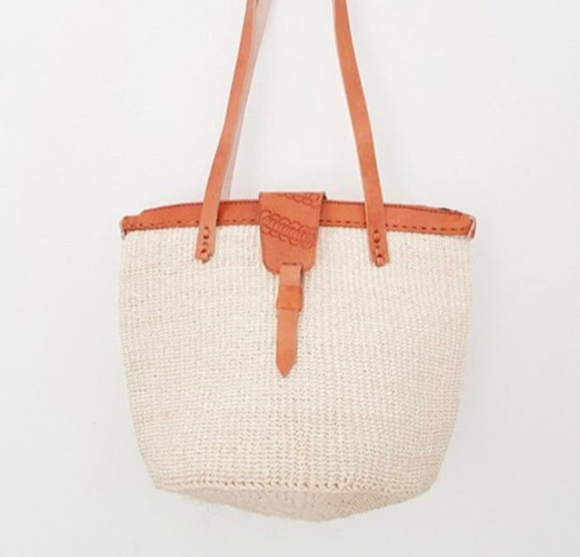 Kiondo/sisal bags/Kenyan baskets/African baskets/Sisal sling Etsy