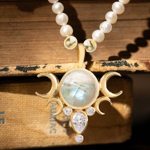 Naszyjnik z pereł FIVE MOONS MOONSTONE z symbolem Hekate, srebro próby 925, ręcznie robiony naszyjnik czarownicy
