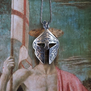 Spartan Helmet Shield Sterling Silver 925 K Necklace. Greek Warrior Necklace Hand Carved Detailed Unisex Pendant With Chain. Antique Pendant