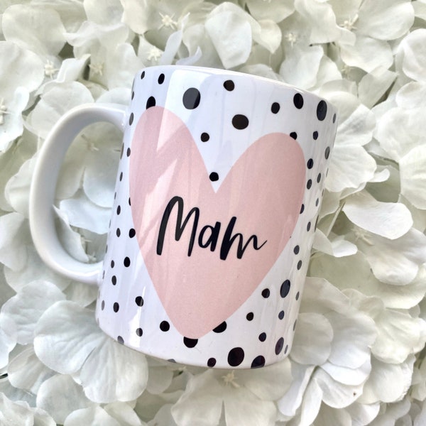 Mwg Mam, Mam Mug, Anrheg i Mam, Mam Gift, Anrhegion Cymraeg, Mwg Cymraeg, Mwg Calon, Dalmatian, Cymraeg | CeFfi