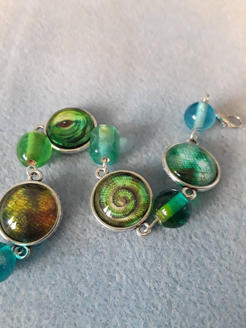 Chameleon Cabochon Charm Link Bracelet With Czech Glass Etsy