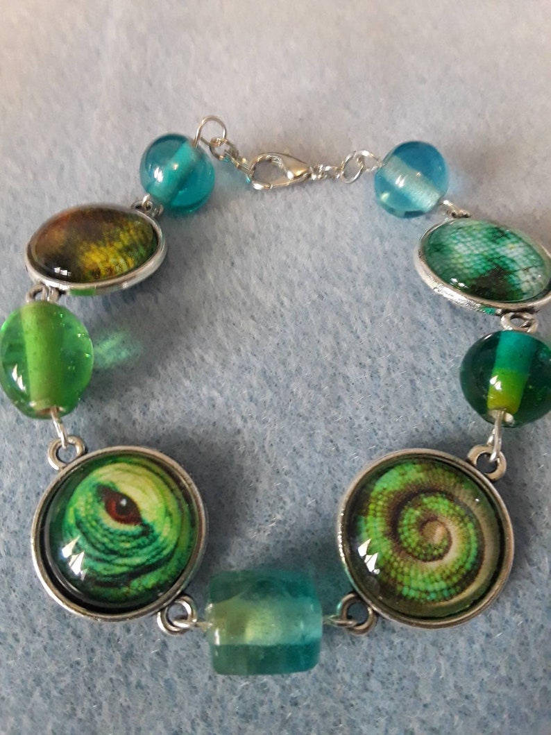 Chameleon Cabochon Charm Link Bracelet With Czech Glass Etsy