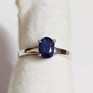 Natürlicher Blauer Saphir Ring 5x7 mm Oval Hochwertiger Blauer Saphir Ring 925 Sterling Silber Blauer Saphir Ring