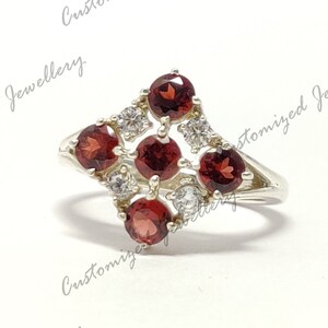 Garnet Anniversary Ring Natural Garnet Ring 4 mm Round Garnet Band Garnet Valentine Ring Red Garnet Promise Ring January Birthstone Ring