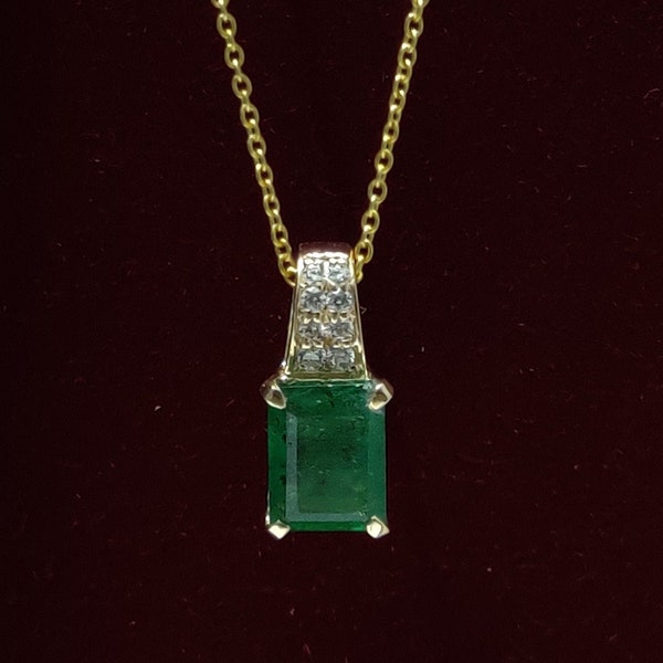 Gold Emerald Pendant - Etsy