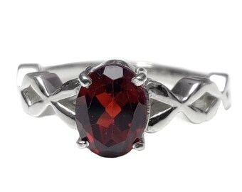 Natural Garnet Band Top Grade Garnet Anniversary Ring 6x8 Oval Ring January Birthstone Ring For Her Red Garnet Band Friendship Ring Gifts