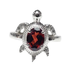 Silver Garnet Turtle Ring Natural Garnet Good Luck Ring Silver Garnet Turtle Ring 925 Silver January Birthstone Ring Bridal Gifts