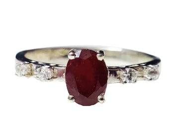 Bague rubis en argent sterling faite main, pierre de naissance de juillet, pierre précieuse ovale