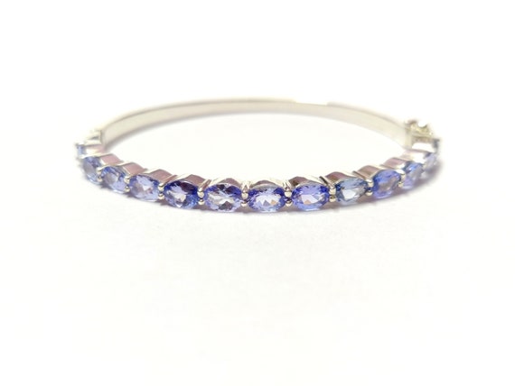 Luxury Bracelet: Buy Chalcedony Tanzanite Bracelet Online in India